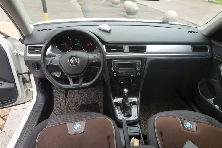 Used Volkswagen Bora 2019 Facelift Bora·Legend 1.5L Automatic Fashion Edition China VI Standard Center Console