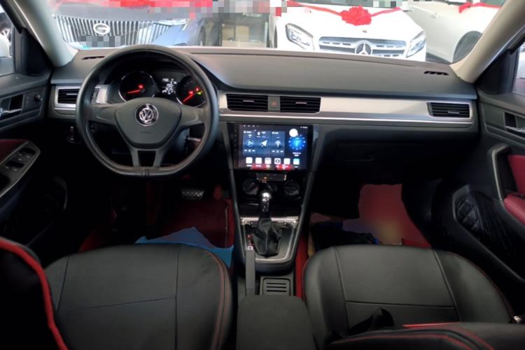 Used Volkswagen Bora 2019 Facelift Bora·Legend 1.5L Automatic Fashion Edition China VI Standard Center Console