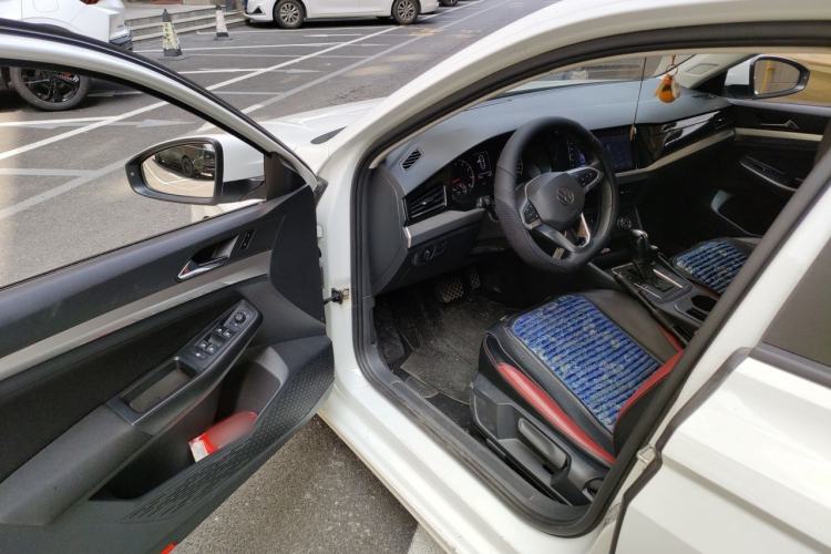 Used Volkswagen Bora 2019 Revised Version 1.5L Automatic Fashionable Style China VI Driver Seat