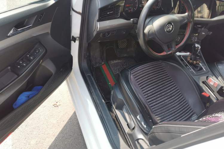 Used Volkswagen Bora 2019 Revised Version 1.5L Automatic Fashionable Style China VI Driver Seat