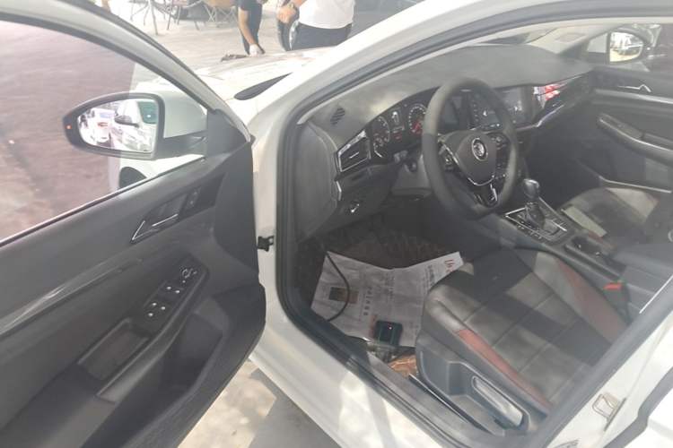 Used Volkswagen Bora 2019 1.5L Automatic Comfort Model Driver Seat