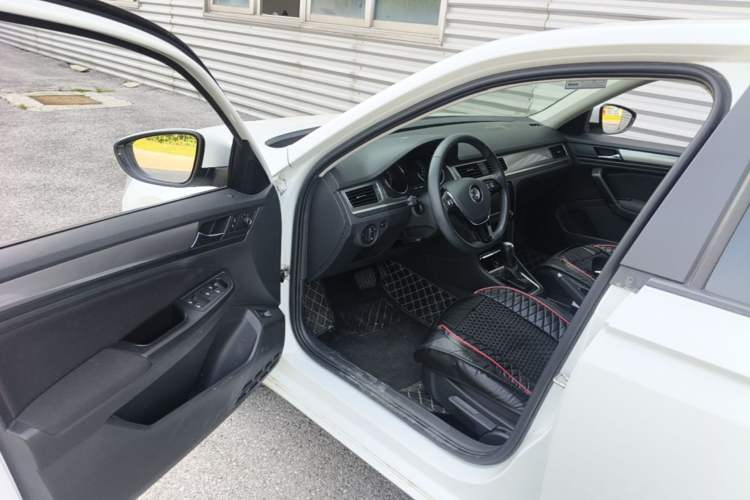 Used Volkswagen Bora 2019 Bora Legend 1.5L Automatic Leading Model China VI Standard Driver Seat