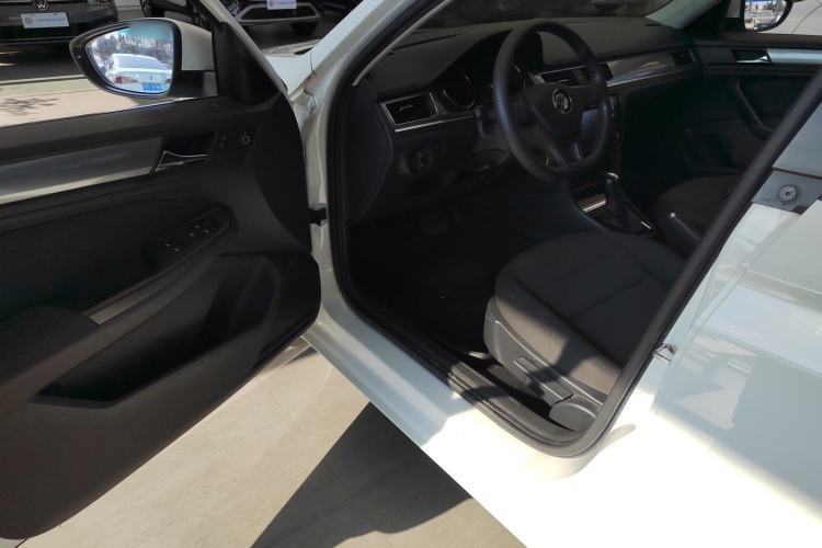 Used Volkswagen Bora 2019 Facelift Bora·Legend 1.5L Automatic Fashion Edition China VI Standard Driver Seat