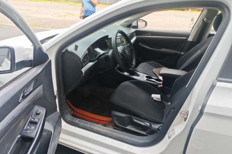 Used Volkswagen Bora 2019 1.5L Automatic Fashion Model Driver Seat