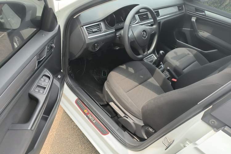 Used Volkswagen Bora 2019 Bora Legend 1.5L Manual Fashion Edition China VI Standard Driver Seat