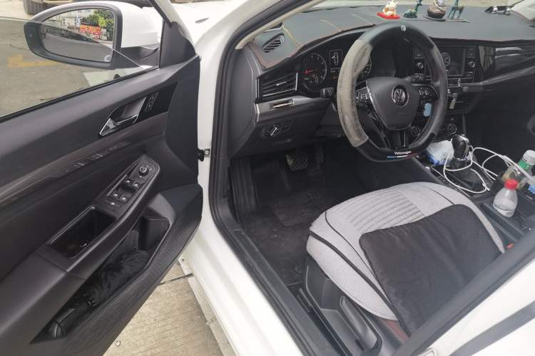 Used Volkswagen Bora 2019 Revised Version 1.5L Automatic Elite Edition China VI Standard Driver Seat