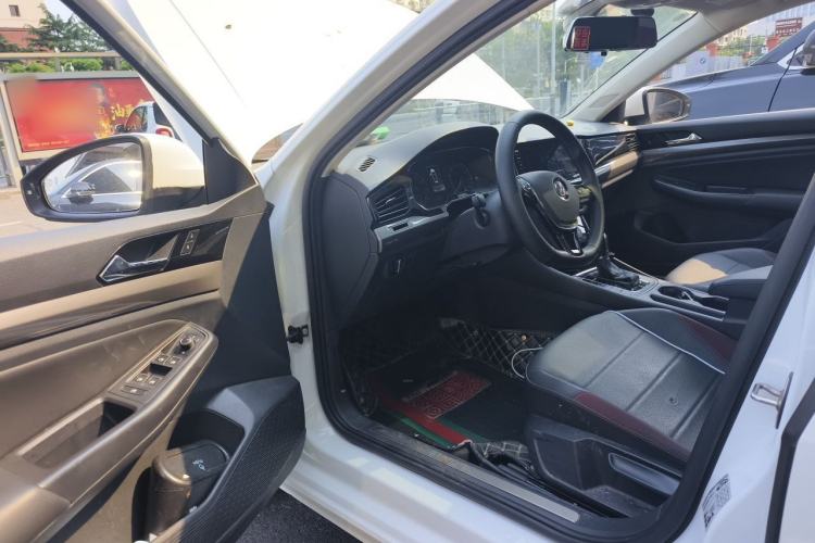 Used Volkswagen Bora 2019 Revised Version 1.5L Automatic Elite Edition China VI Standard Driver Seat