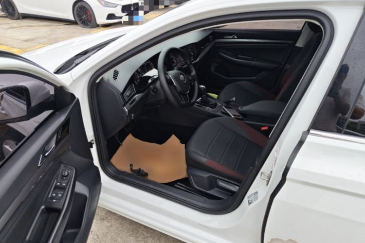 Used Volkswagen Bora 2019 Revised Version 1.5L Automatic Comfort Edition China VI Standard Driver Seat