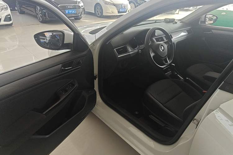 Used Volkswagen Bora 2019 Facelift Bora·Legend 1.5L Automatic Fashion Edition China VI Standard Driver Seat