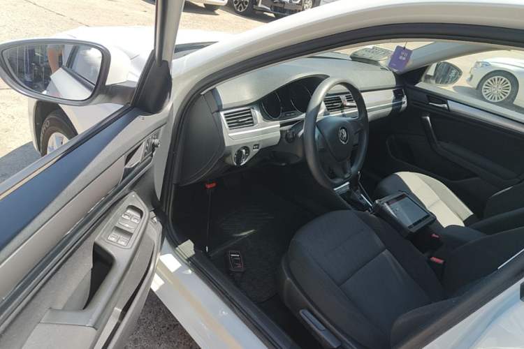 Used Volkswagen Bora 2019 Facelift Bora·Legend 1.5L Automatic Fashion Edition China VI Standard Driver Seat