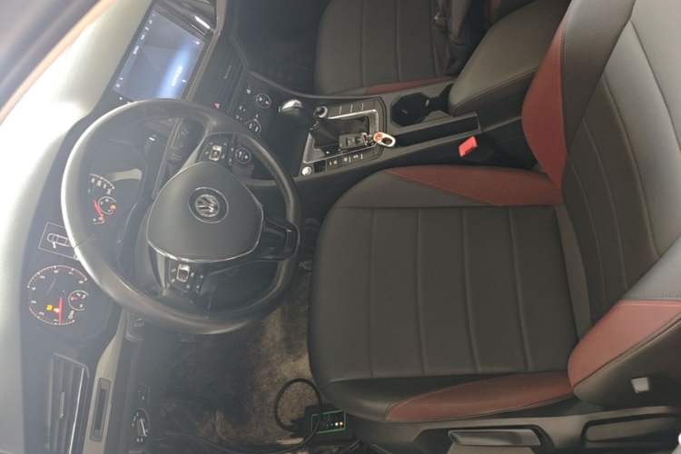 Used Volkswagen Bora 2019 1.5L Automatic Elite Version Driver Seat