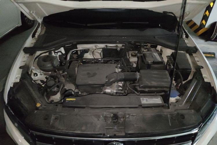 Used Volkswagen Bora 2019 Revised Version 1.5L Automatic Comfort Edition China VI Standard Engine Bay