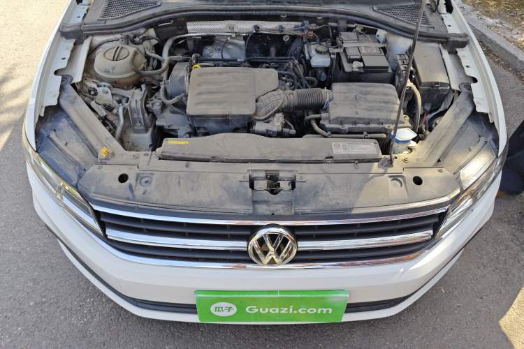 Used Volkswagen Bora 2019 1.5L Automatic Fashion Model Engine Bay