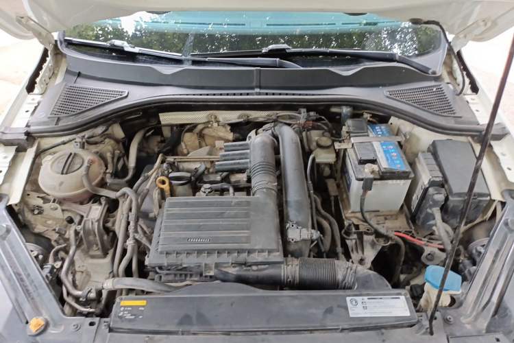 Used Volkswagen Bora 2019 280TSI DSG Elite Model Engine Bay
