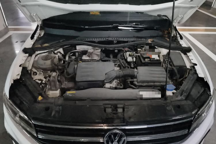 Used Volkswagen Bora 2019 1.5L Automatic Fashion Model Engine Bay