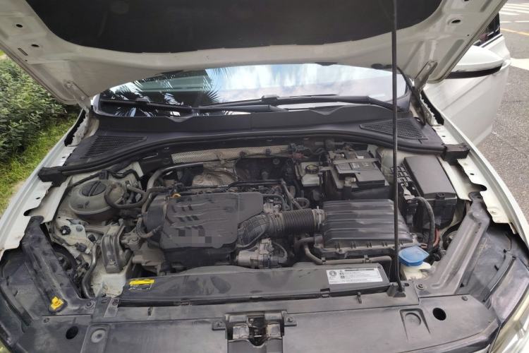 Used Volkswagen Bora 2019 1.5L Automatic Elite Version Engine Bay