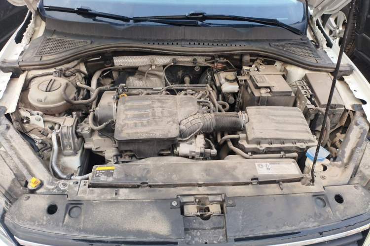 Used Volkswagen Bora 2019 1.5L Automatic Fashion Model Engine Bay