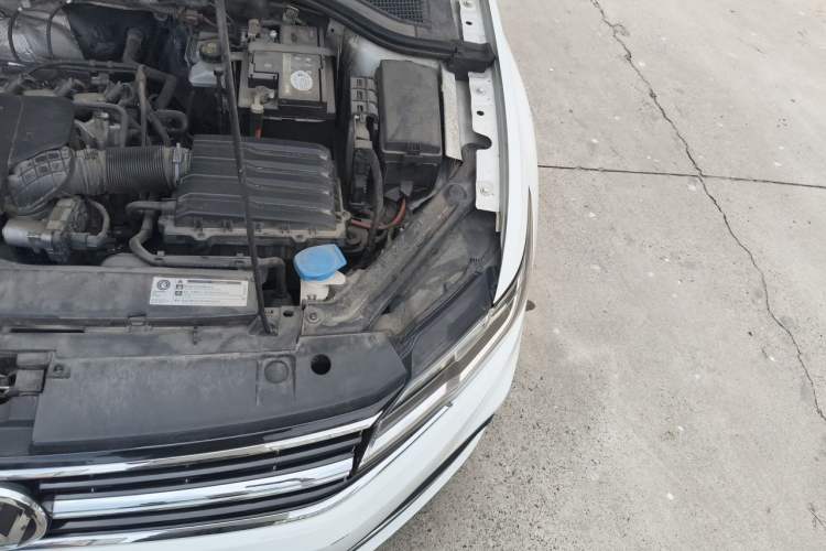 Used Volkswagen Bora 2019 1.5L Automatic Comfort Model Engine Bay Left
