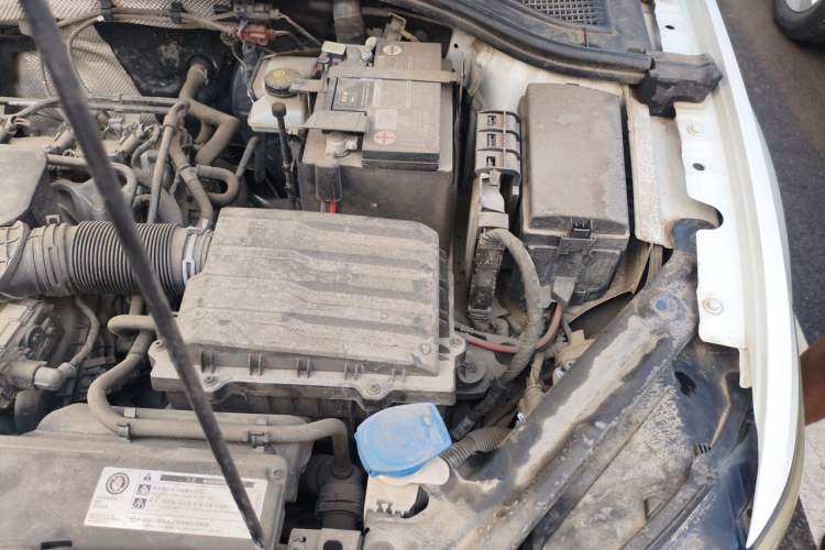 Used Volkswagen Bora 2019 1.5L Automatic Fashion Model Engine Bay Left