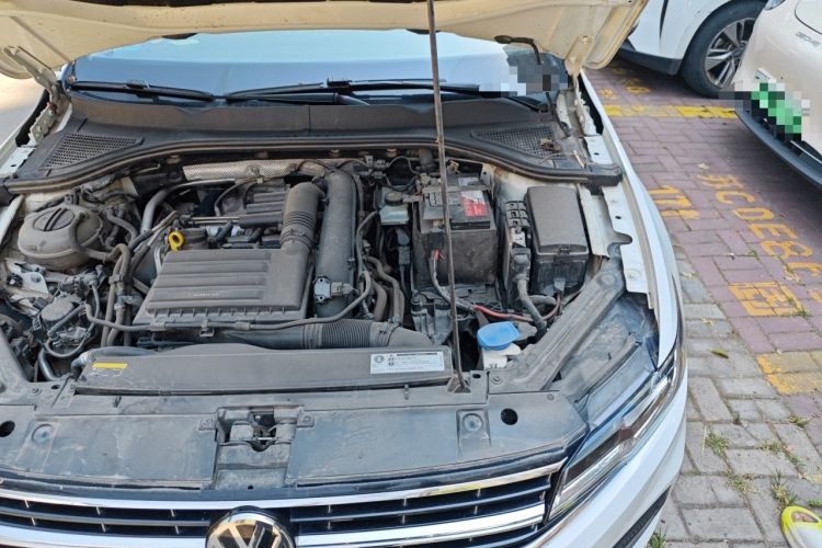Used Volkswagen Bora 2019 Revised Version 280TSI DSG Elite Edition China VI Standard Engine Bay Left