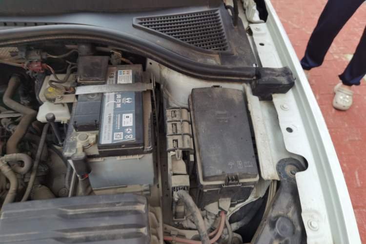 Used Volkswagen Bora 2019 1.5L Automatic Fashion Model Engine Bay Left