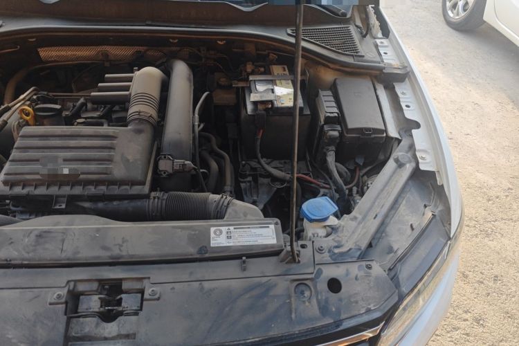 Used Volkswagen Bora 2019 280TSI DSG Elite Model Engine Bay Left