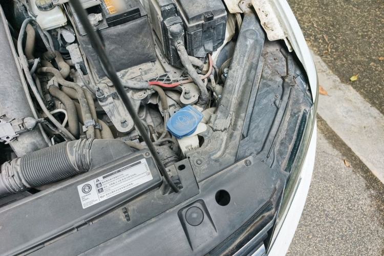 Used Volkswagen Bora 2019 280TSI DSG Elite Model Engine Bay Left