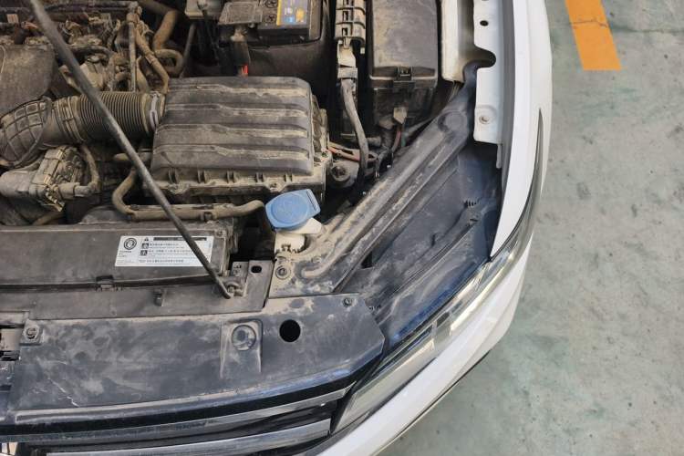 Used Volkswagen Bora 2019 1.5L Automatic Elite Version Engine Bay Left