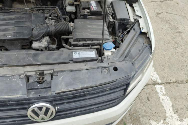 Used Volkswagen Bora 2019 1.5L Manual Fashion Edition Engine Bay Left