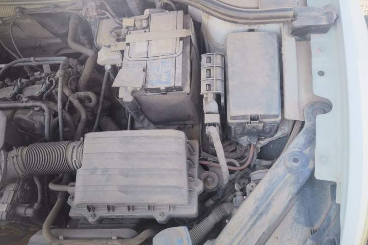 Used Volkswagen Bora 2019 1.5L Automatic Elite Version Engine Bay Left