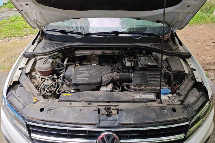 Used Volkswagen Bora 2019 Revised Version 1.5L Automatic Elite Edition China VI Standard Engine Bay
