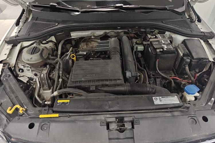 Used Volkswagen Bora 2019 280TSI DSG Elite Model Engine Bay
