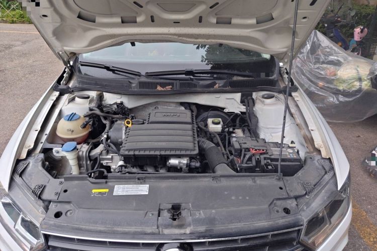 Used Volkswagen Bora 2019 Bora Legend 1.5L Automatic Leading Model China VI Standard Engine Bay
