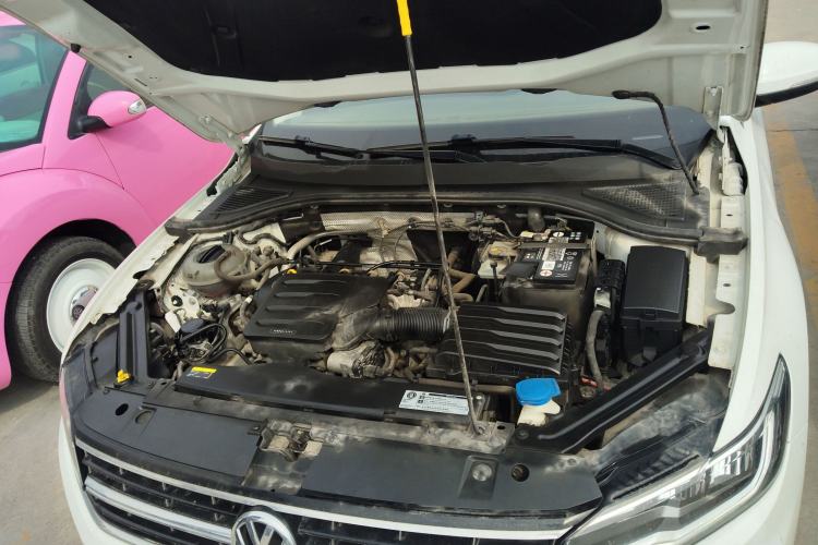 Used Volkswagen Bora 2019 Revised Version 1.5L Automatic Comfort Edition China VI Standard Engine Bay