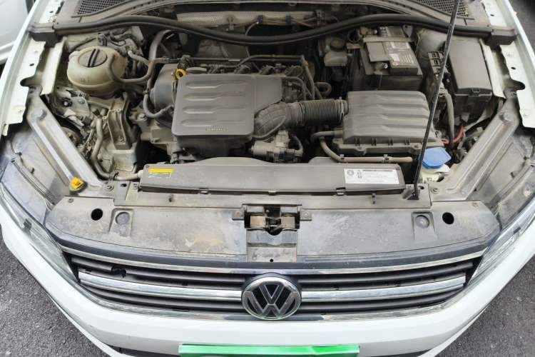 Used Volkswagen Bora 2019 1.5L Automatic Fashion Model Engine Bay