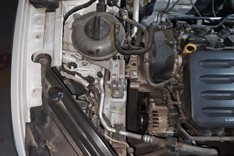 Used Volkswagen Bora 2019 1.5L Automatic Comfort Model Engine Bay Right