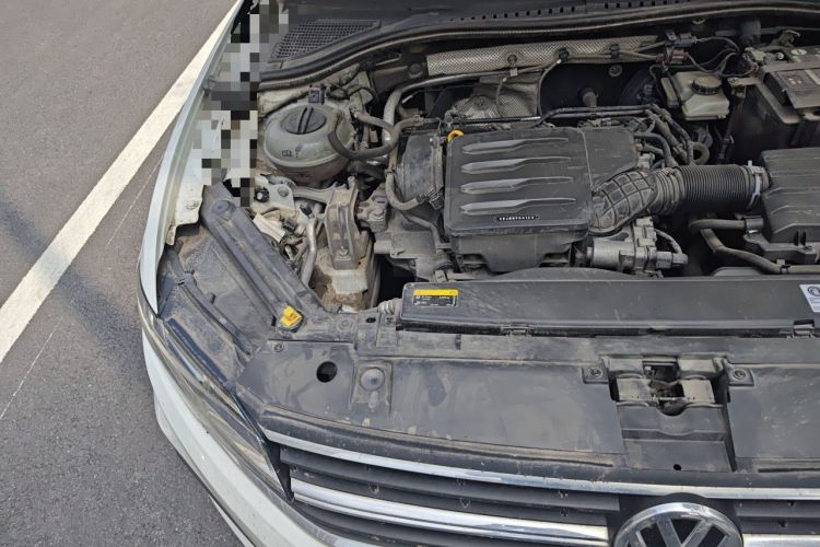 Used Volkswagen Bora 2019 1.5L Automatic Fashion Model Engine Bay Right