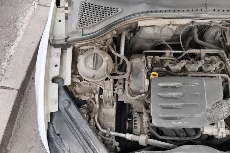 Used Volkswagen Bora 2019 1.5L Automatic Fashion Model Engine Bay Right