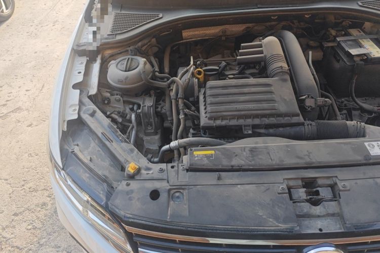 Used Volkswagen Bora 2019 280TSI DSG Elite Model Engine Bay Right