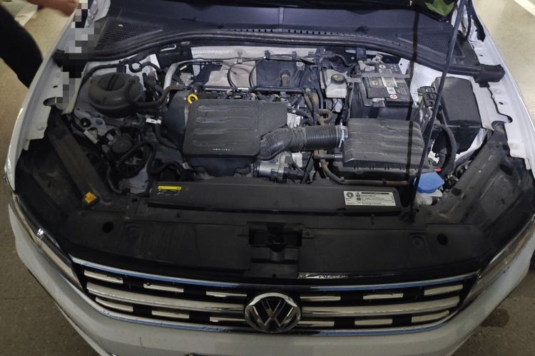 Used Volkswagen Bora 2019 Revised Version 1.5L Automatic Comfort Edition China VI Standard Engine Bay