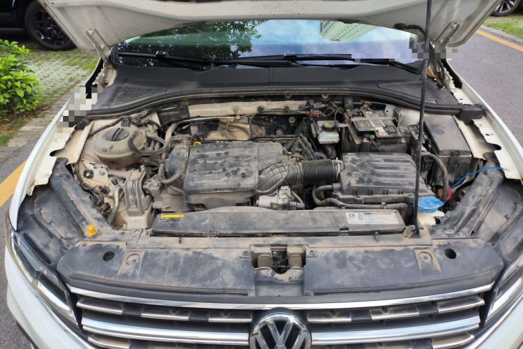 Used Volkswagen Bora 2019 1.5L Manual Fashion Edition Engine Bay
