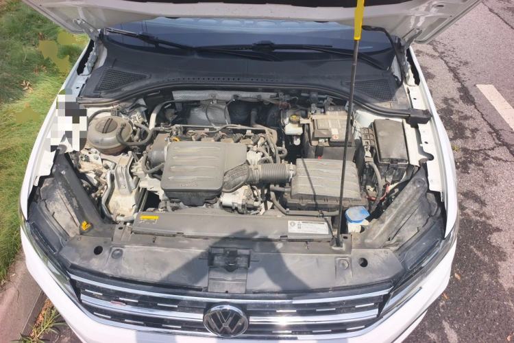 Used Volkswagen Bora 2019 1.5L Manual Comfort Version Engine Bay