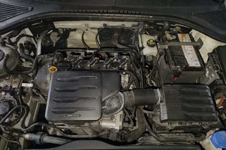 Used Volkswagen Bora 2019 Revised Version 1.5L Automatic Elite Edition China VI Standard Engine Bay