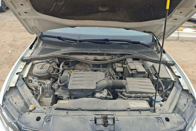 Used Volkswagen Bora 2019 Revised Version 1.5L Manual Comfort Type China V Standard Engine Bay