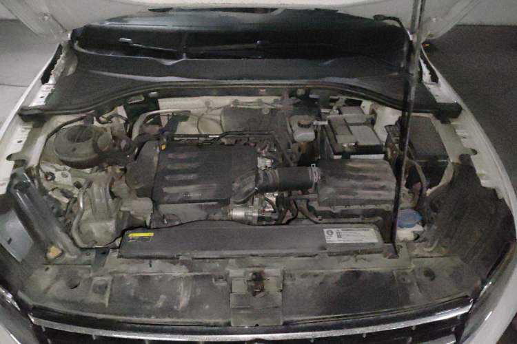 Used Volkswagen Bora 2019 1.5L Manual Comfort Version Engine Bay