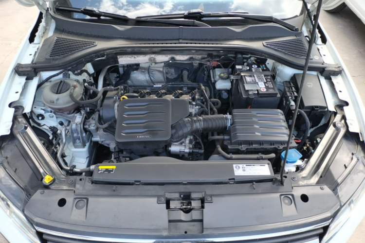 Used Volkswagen Bora 2019 1.5L Manual Fashion Edition Engine Bay