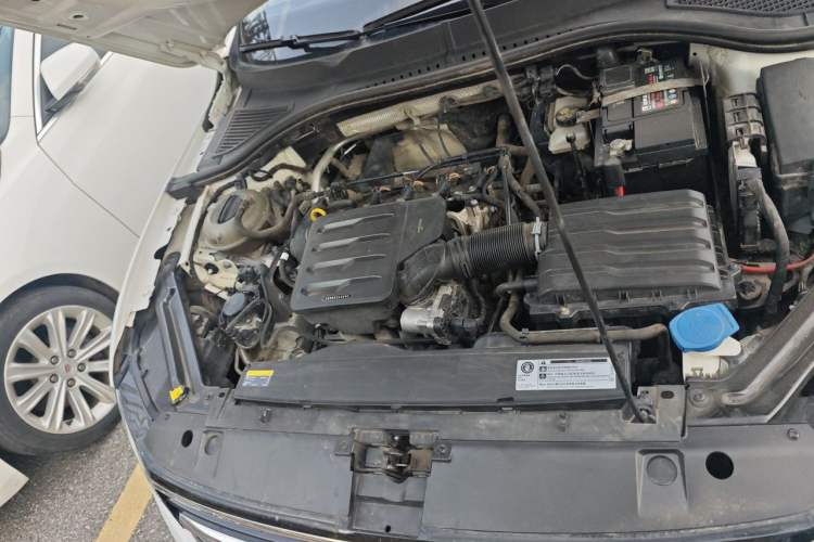 Used Volkswagen Bora 2019 Revised Version 1.5L Automatic Comfort Edition China VI Standard Engine Bay