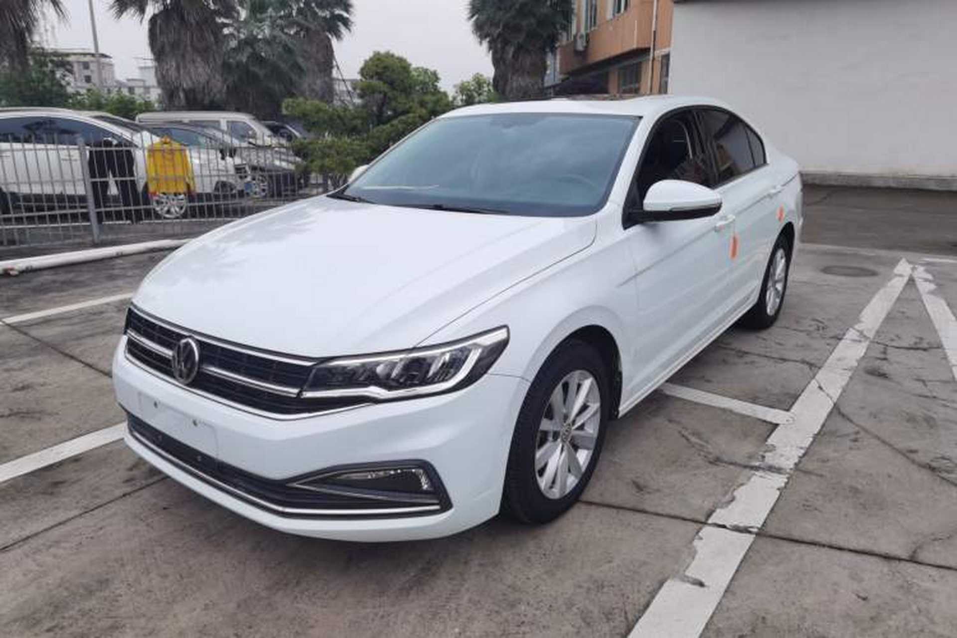 Used Volkswagen Bora 2019 1.5L Automatic Elite Version Exterior 1