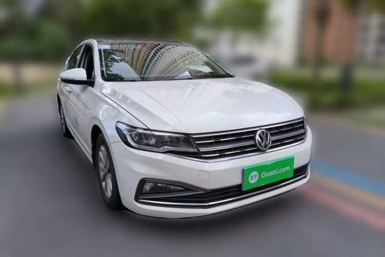 Used Volkswagen Bora 2019 1.5L Manual Fashion Edition Exterior 2