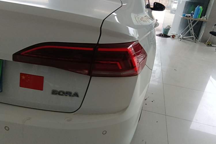 Used Volkswagen Bora 2019 1.5L Manual Fashion Edition Exterior 3